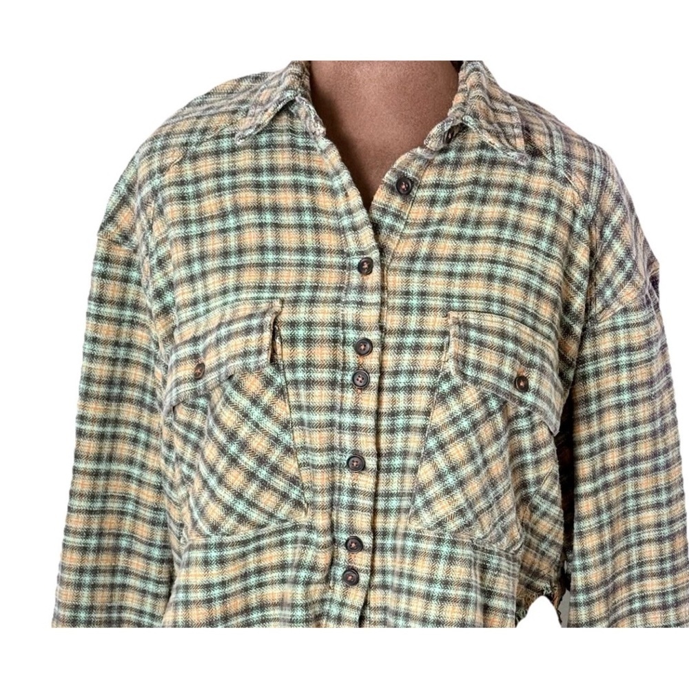 BDG Women Size XS Green Orange Brown Plaid Cropped Flannel  Raw Hem Oversized - Picture 8 of 15